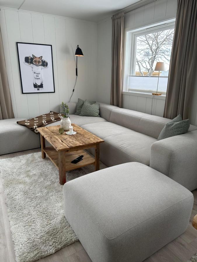 Lofoten Kabelvag-Small Apartment Exterior photo
