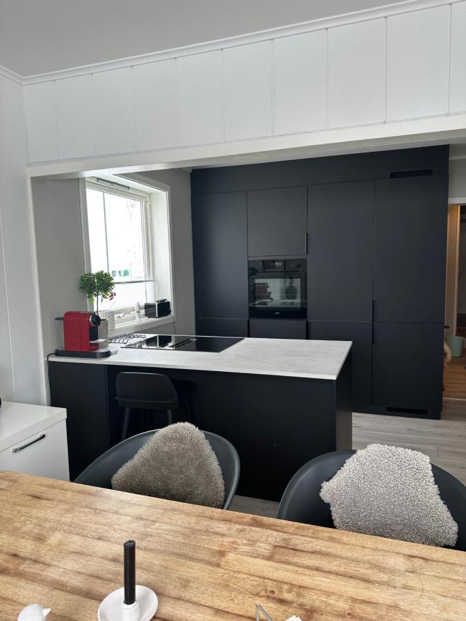 Lofoten Kabelvag-Small Apartment Exterior photo
